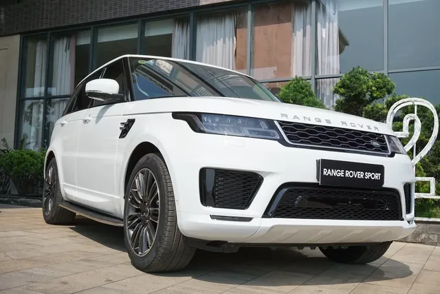 Used 2019 Land Rover Range Rover Sport Supercharged Sport Utility